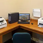 La Quinta Inn & Suits By Wyndham Pontoon Beach Il 