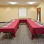 La Quinta Inn & Suits By Wyndham Pontoon Beach Il 