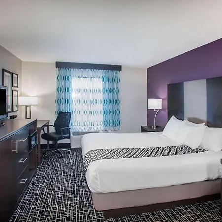 La Quinta Inn & Suits By Wyndham Pontoon Beach Il Exterior foto