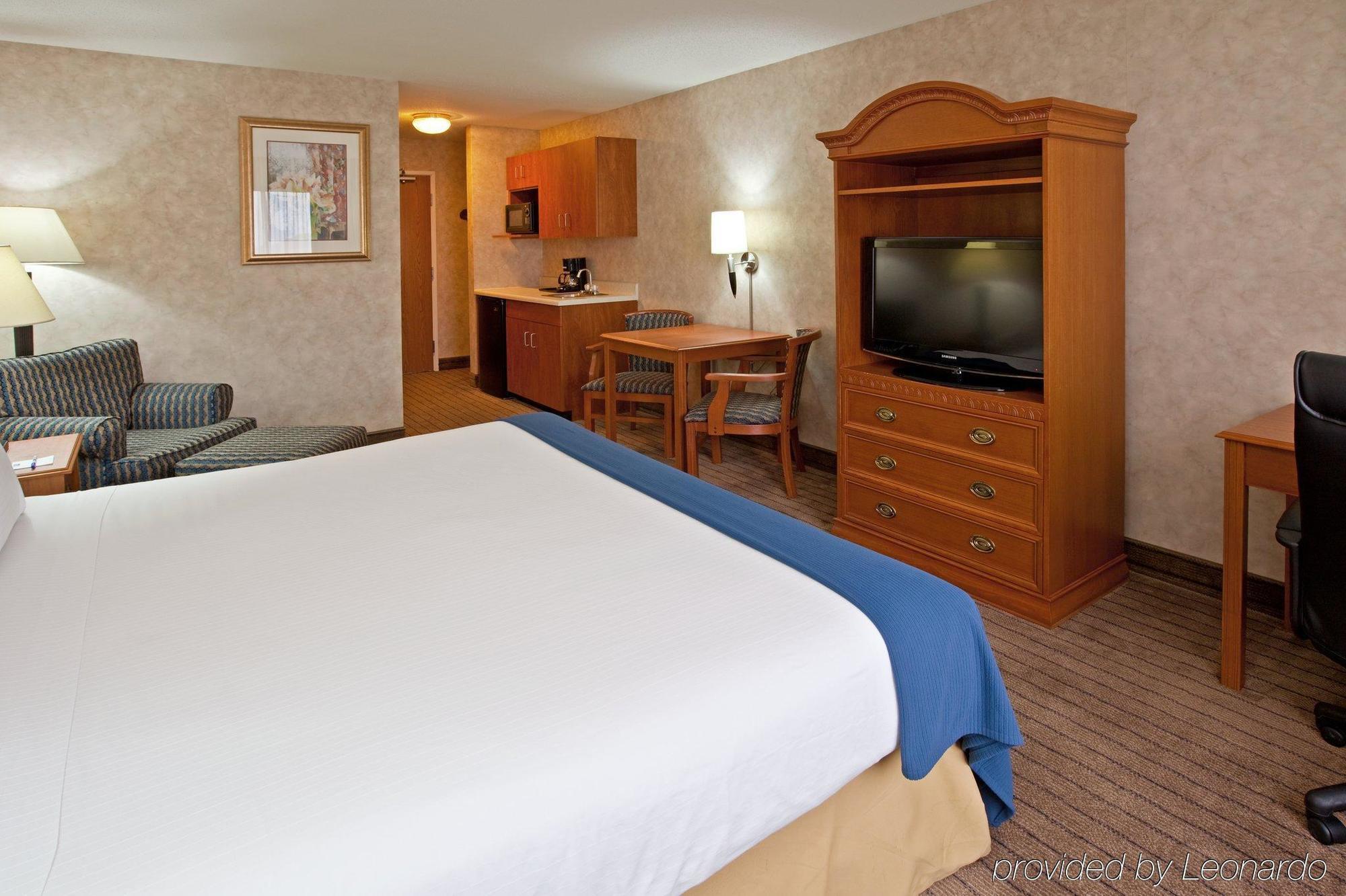 La Quinta & Suits By Wyndham Il Hotel Pontoon Beach
